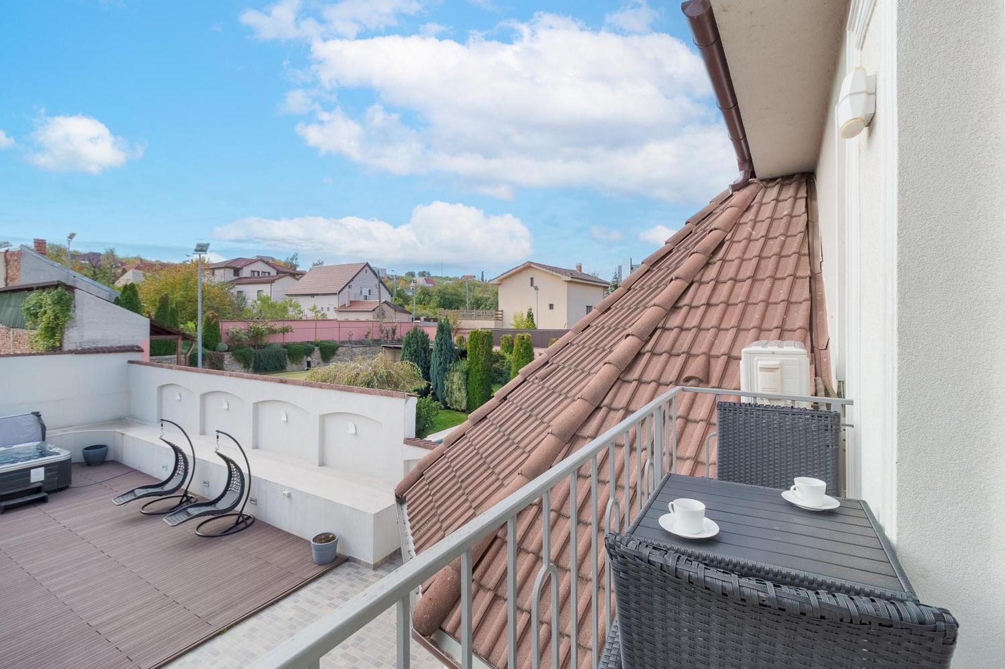 Dozsa Residence Oradea Habitación foto