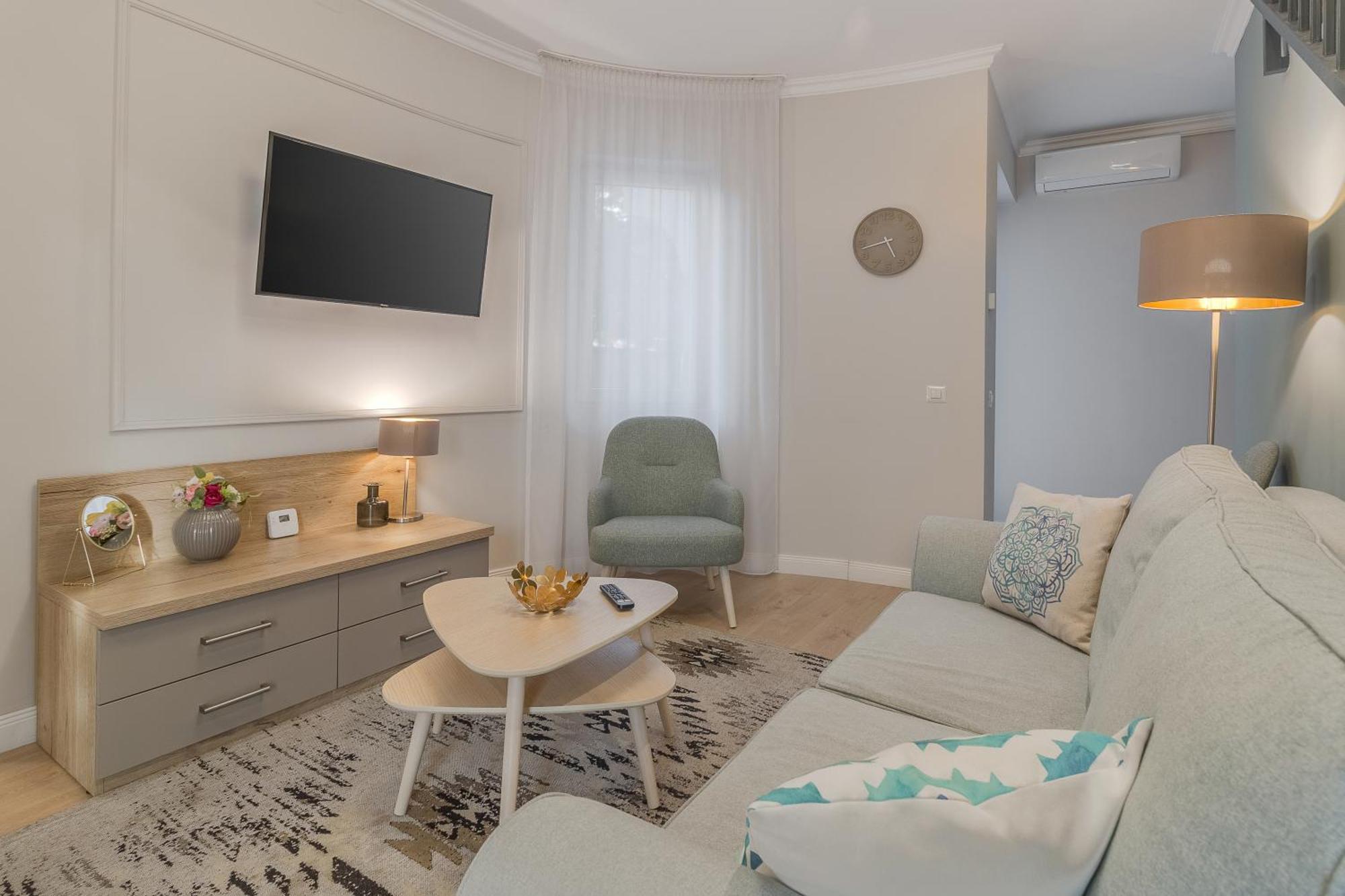 Dozsa Residence Oradea Exterior foto